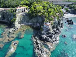 Bild zur gratis inserierten Ferienwohnung 2 Zugänge zum Privatstrand - Roc Villa.