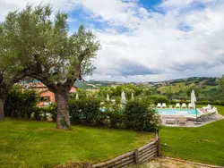 Ferienwohnung Wohnung mit Privatparkplatz in Fossombrone - 2 Personen, Hund erlaubt