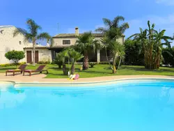 Bild zur gratis inserierten Ferienwohnung 'Antica Aia' mit eigenem Pool.