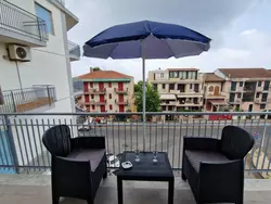 Bild zur gratis inserierten Ferienwohnung Wohnung 'Suite Mare' in Strandnähe.