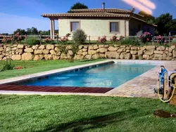 Bild zur gratis inserierten Ferienwohnung Freistehendes Haus mit privatem Pool.