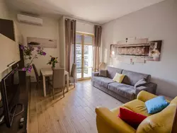 Bild zur gratis inserierten Ferienwohnung Wohnung in Quartiere Xxix Ponte Mammolo.