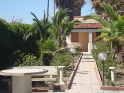 Bild zur gratis inserierten Ferienwohnung Villa Degli Angeli mit Blick auf das Meer.