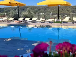 Bild zur gratis inserierten Ferienwohnung Brandneue Wohnung in Villa mit Schwimmbad.