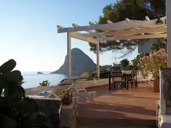 Bild zur gratis inserierten Ferienwohnung Ferienvilla 'Laura Marie' mit Wasserblick.