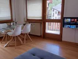 Bild zur gratis inserierten Ferienwohnung mit Bergblick.
