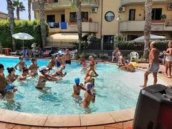 Bild zur gratis inserierten Ferienwohnung Wohnung im ersten Stock der Residenz Antigua.