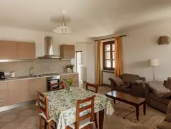 Bild zur gratis inserierten Ferienwohnung 'Dolcetto' mit Schwimmbad.