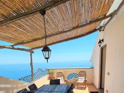 Bild zur gratis inserierten Ferienwohnung Wohnung 'Amodeo' mit Blick aufs Wasser.