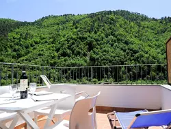 Bild zur gratis inserierten Ferienwohnung Panoramawohnung mit Balkon und Terrasse.