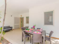 Bild zur gratis inserierten Ferienwohnung Villa in Gehweite des Strandes.