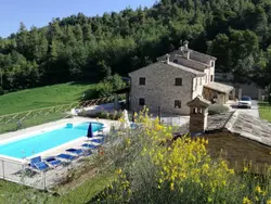 Bild zur gratis inserierten Ferienwohnung Villa in Le Marche mit atemberaubender Aussicht.