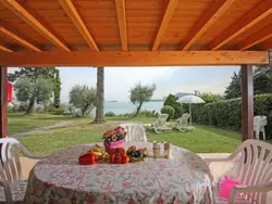 Bild zur gratis inserierten Ferienwohnung Dreizimmerwohnung in Villaggio Sanghen.