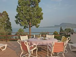 Bild zur gratis inserierten Ferienwohnung Appartement in Villaggio Sanghen mit Garten, Terrasse und gemeinsamem Pool.