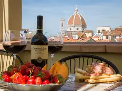 Bild zur gratis inserierten Ferienwohnung Ruhige Wohnung in Santa Croce mit Terrasse, Kathedrale von Florenz-Nähe.