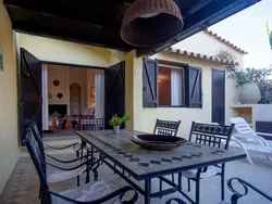 Bild zur gratis inserierten Ferienwohnung Schöne, neu renovierte Villa direkt am Strand in Costa Rei.