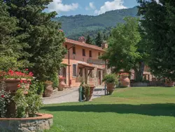 Ferienwohnung Unterkunft für 5 Personen, auf einem Bauernhof mit Schwimmbad in Reggello - 5 Personen, Hund erlaubt