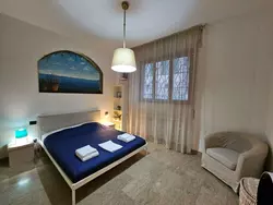 Ferienwohnung La Finestra sul Porto bei Holiday World in Savona - 4 Personen, Hund nicht erlaubt