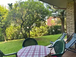 Bild zur gratis inserierten Ferienwohnung Gemütliche Zweizimmerwohnung mit Garten.