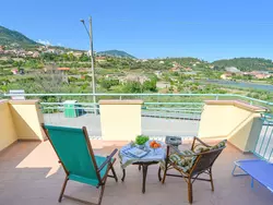 Bild zur gratis inserierten Ferienwohnung Villa Angela 1 by Holiday World.