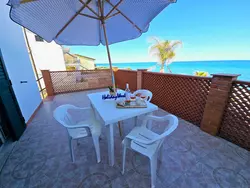 Bild zur gratis inserierten Ferienwohnung Un Soffio Dal Mare von Holiday World.