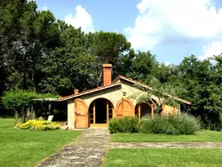 Ferienhaus Anwesen "La Capanna" mit Blick auf das Wasser in Loro Ciuffenna - 4 Personen, Hund erlaubt