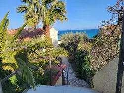 Bild zur gratis inserierten Ferienwohnung Casa Giusy mit Terrasse und Meerblick.