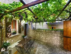 Bild zur gratis inserierten Ferienwohnung Wohnung Taverne.