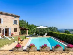 Bild zur gratis inserierten Ferienwohnung Casa Felicità, Marche Ferienhäuser.