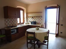 Bild zur gratis inserierten Ferienwohnung Wohnung in Verduno mit Garten.