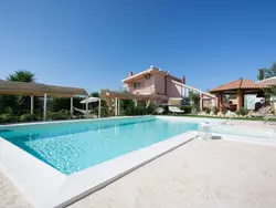 Bild zur gratis inserierten Ferienwohnung Angenehmes Haus mit privatem Pool.