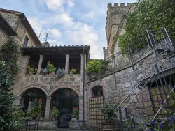 Bild zur gratis inserierten Ferienwohnung Romantische Unterkunft, in einem Schloss, mit Schwimmbad.