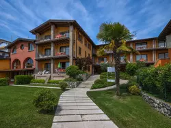 Bild zur gratis inserierten Ferienwohnung Wohnung in Moniga Del Garda mit Seeblick.