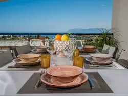 Bild zur gratis inserierten Ferienwohnung Dolce Vita Komfortables Penthouse in der Vorstadt.