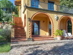 Bild zur gratis inserierten Ferienwohnung Chianti-Wohnung mit Gemeinschaftspool.