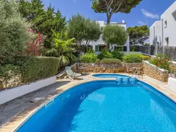 Bild zur gratis inserierten Ferienwohnung Villa Cala d'or cerca de la playa.