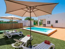 Bild zur gratis inserierten Ferienwohnung Olivera Country Cottage.