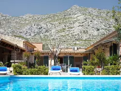 Bild zur gratis inserierten Ferienwohnung Charmante ländliche Villa Martorell mit Schwimmbad.