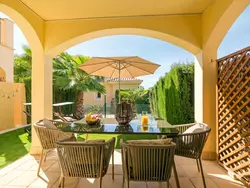 Bild zur gratis inserierten Ferienwohnung Sa Rapita mit überdachter Terrasse.