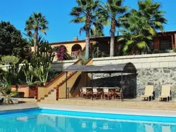 Bild zur gratis inserierten Ferienwohnung Schöne Finca Sanjuan mit Pool und Meerblick.