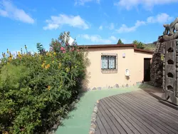 Bild zur gratis inserierten Ferienwohnung Kleines Ferienhaus mit Terrasse für zwei Personen.