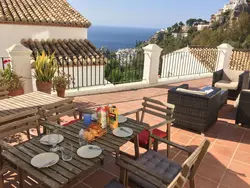 Bild zur gratis inserierten Ferienwohnung Villa Dar el Marsa mit Terrasse.