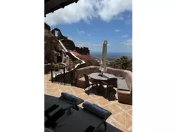 Bild zur gratis inserierten Ferienwohnung Schlafen in einer vulkanischen Höhle.