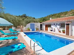 Ferienhaus Casa The Lofties mit Pool in Andalusien in Comares (La Axarquía) - 4 Personen, Hund erlaubt