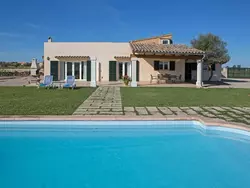 Bild zur gratis inserierten Ferienwohnung in Campos mit Privatem Pool.