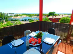 Bild zur gratis inserierten Ferienwohnung Wohnung mit 2 Schlafzimmern, Schwimmbad und Parkplatz in Mas Oliva, Roses.