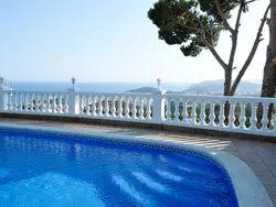 Bild zur gratis inserierten Ferienwohnung Maison Fluvia für 17 Personen in Lloret de Mar.