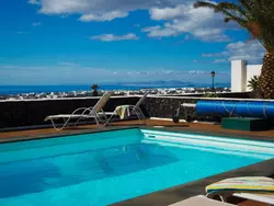 Bild zur gratis inserierten Ferienwohnung Großes Appartement mit Meerblick auf Lanzarote.