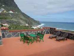 Bild zur gratis inserierten Ferienwohnung Ländliches Haus mit herrlichem Blick auf das Meer und das Tal..