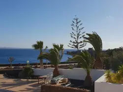 Bild zur gratis inserierten Ferienwohnung Schöne Wohnung in Playa Blanca mit Grill, Garten und Terrasse und Neben dem Str.